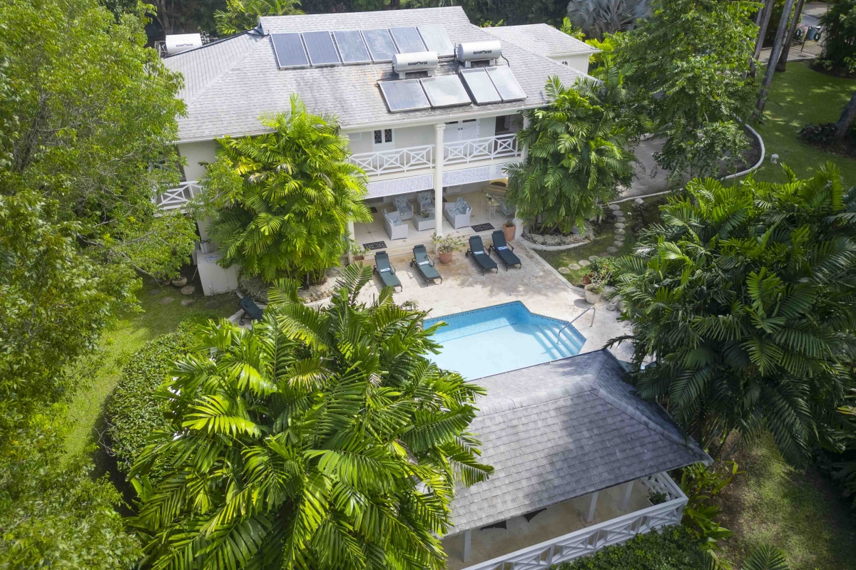 Villa Dene Court  | Near Ocean - Located in  Exquisite Saint James with Private Pool